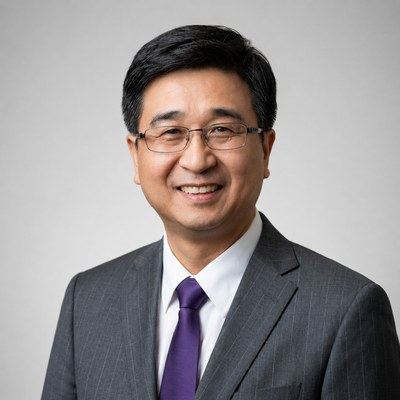 Portrait of Zhigang Zhang